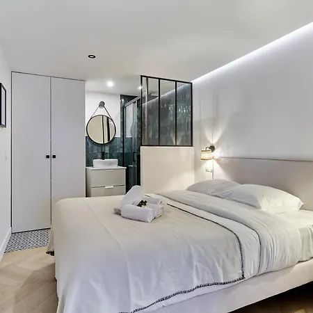 Arc De Triomphe By Prestige Apartmán